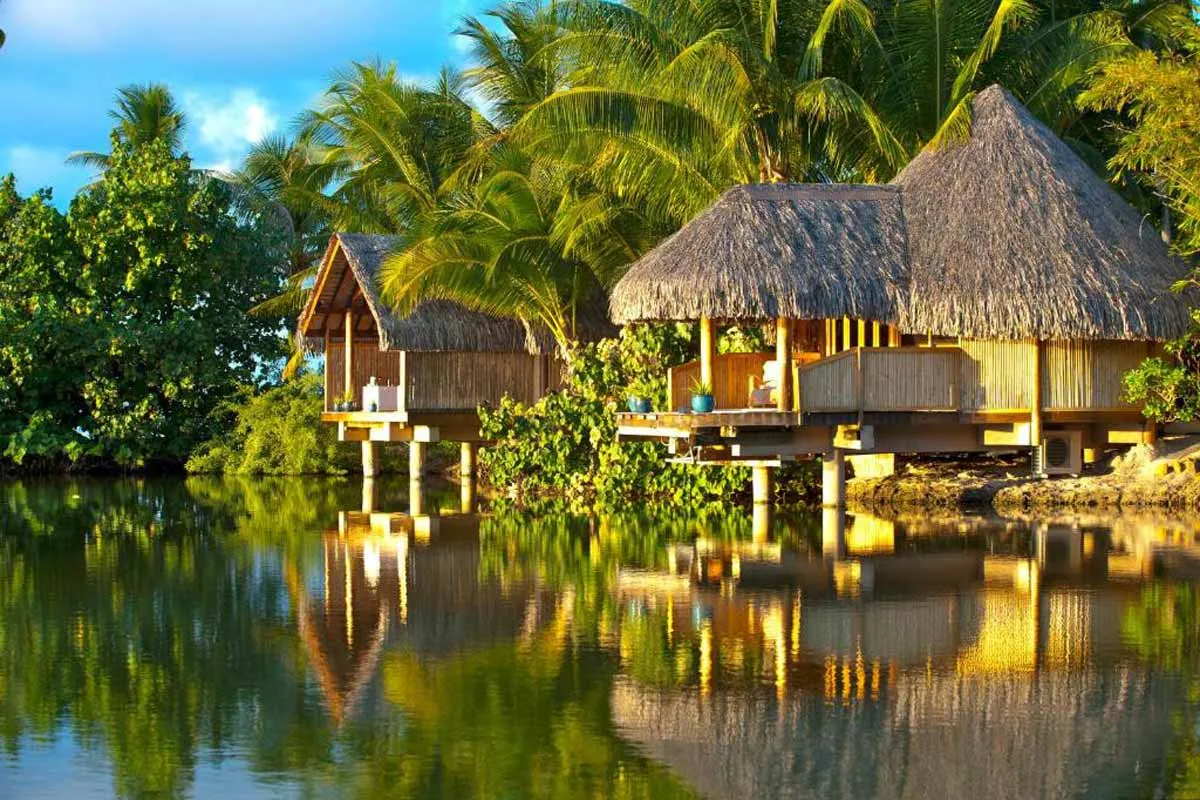 4026 tahiti private dining