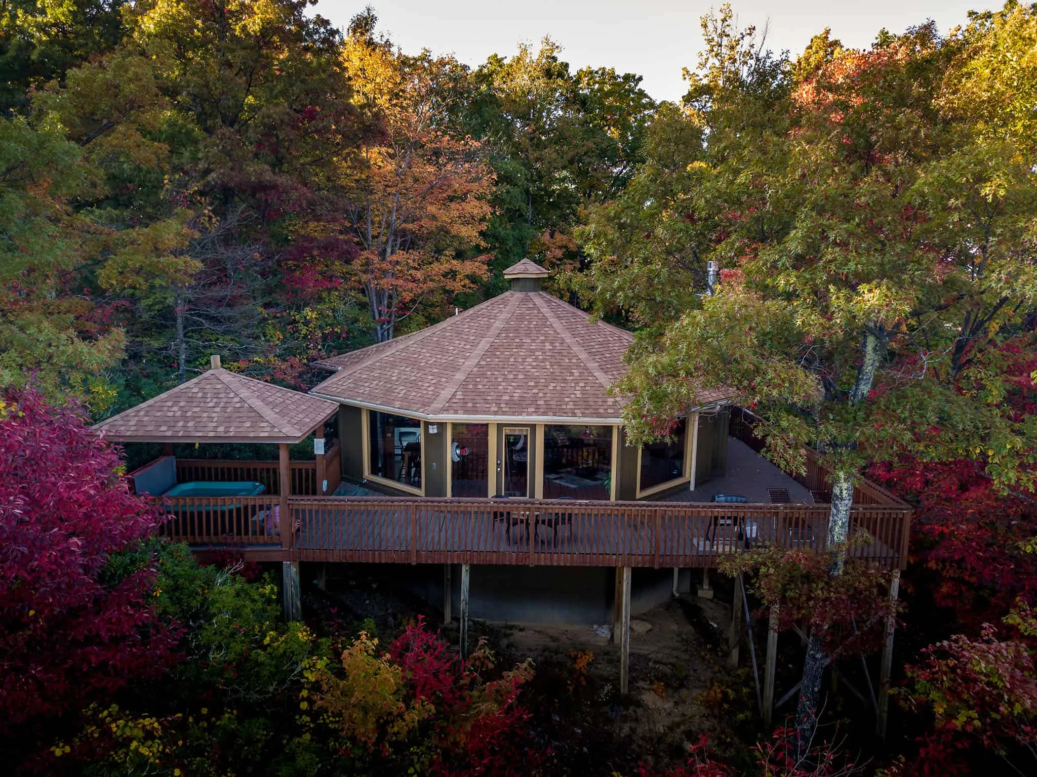 4028 gatlinburg cabin exterior