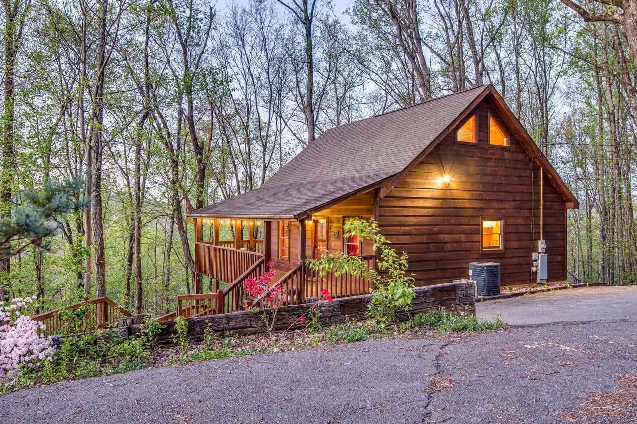 4028 gatlinburg cabin interior
