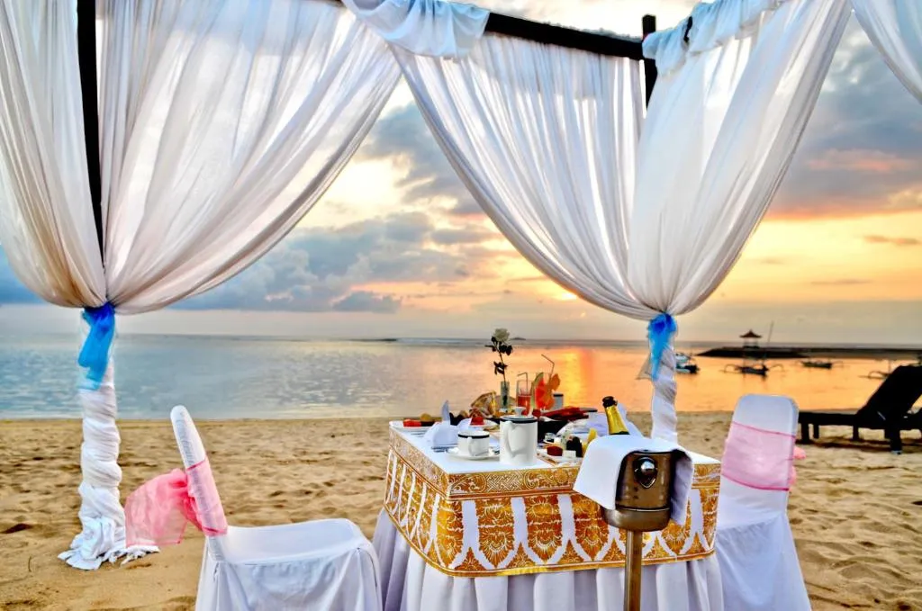 4040 bali boutique hotel