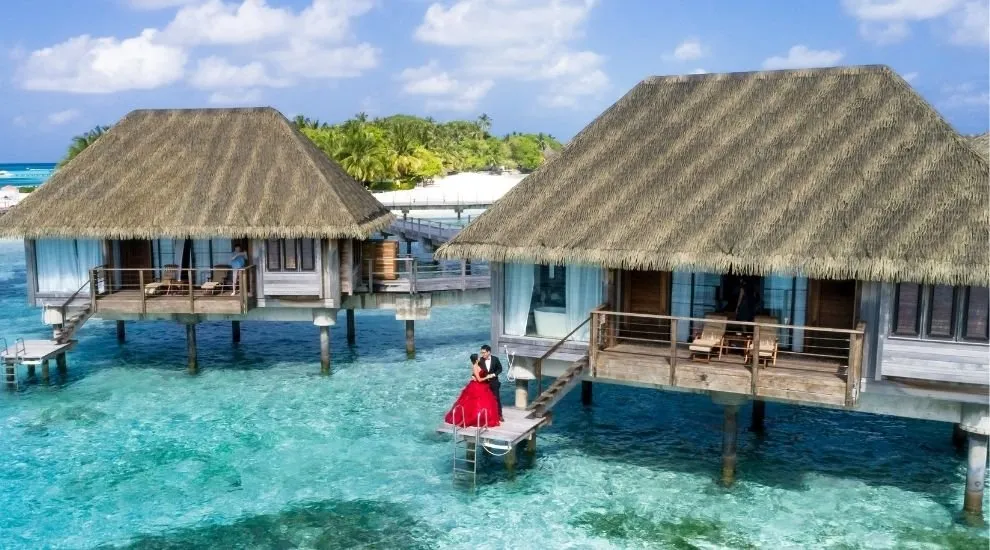 4050 maldives honeymoon dinner