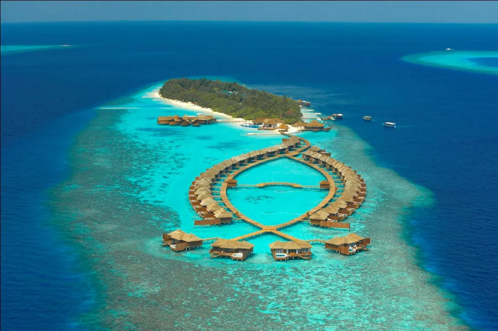 4060 maldives luxury resort
