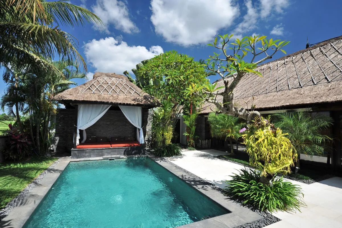 4123 romantic phuket resort