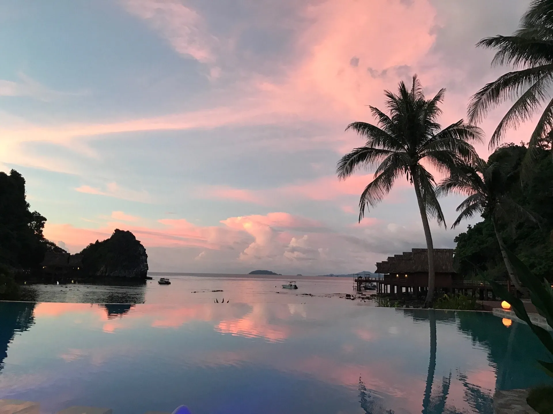 4237 booking cheap honeymoon