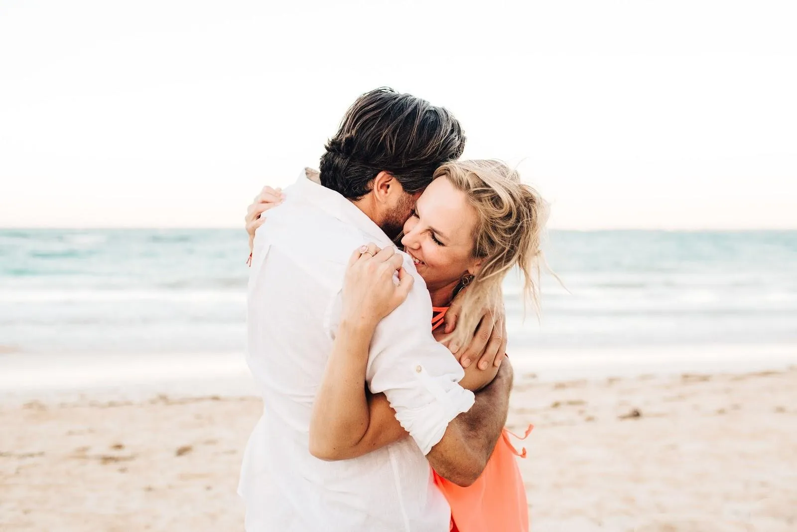 /img/4255-romantic-travel.webp