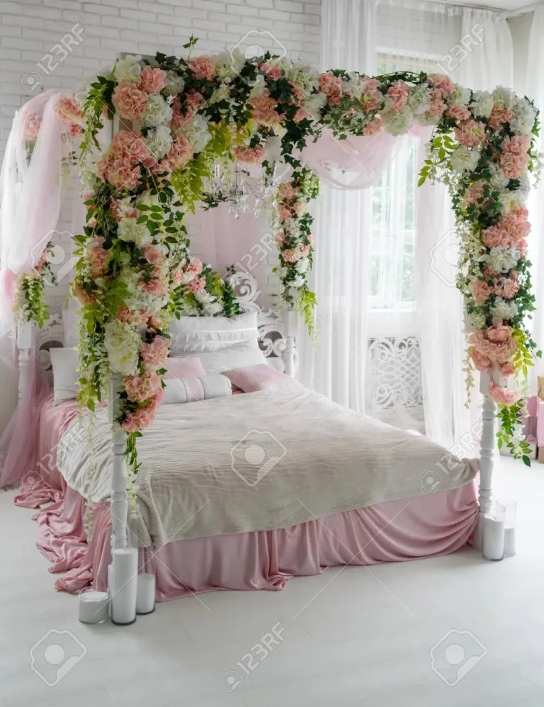 4301 honeymoon flower arrangement