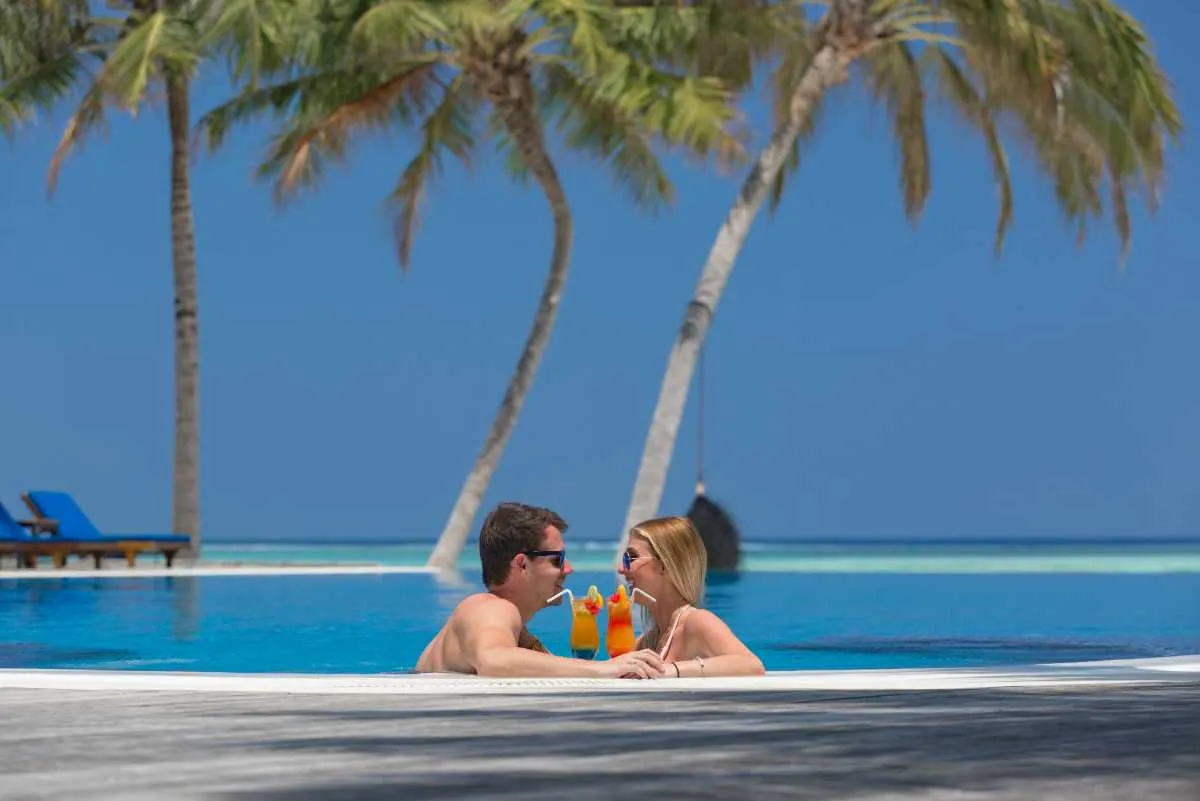 /img/4308-maldives-honeymoon-budget.webp