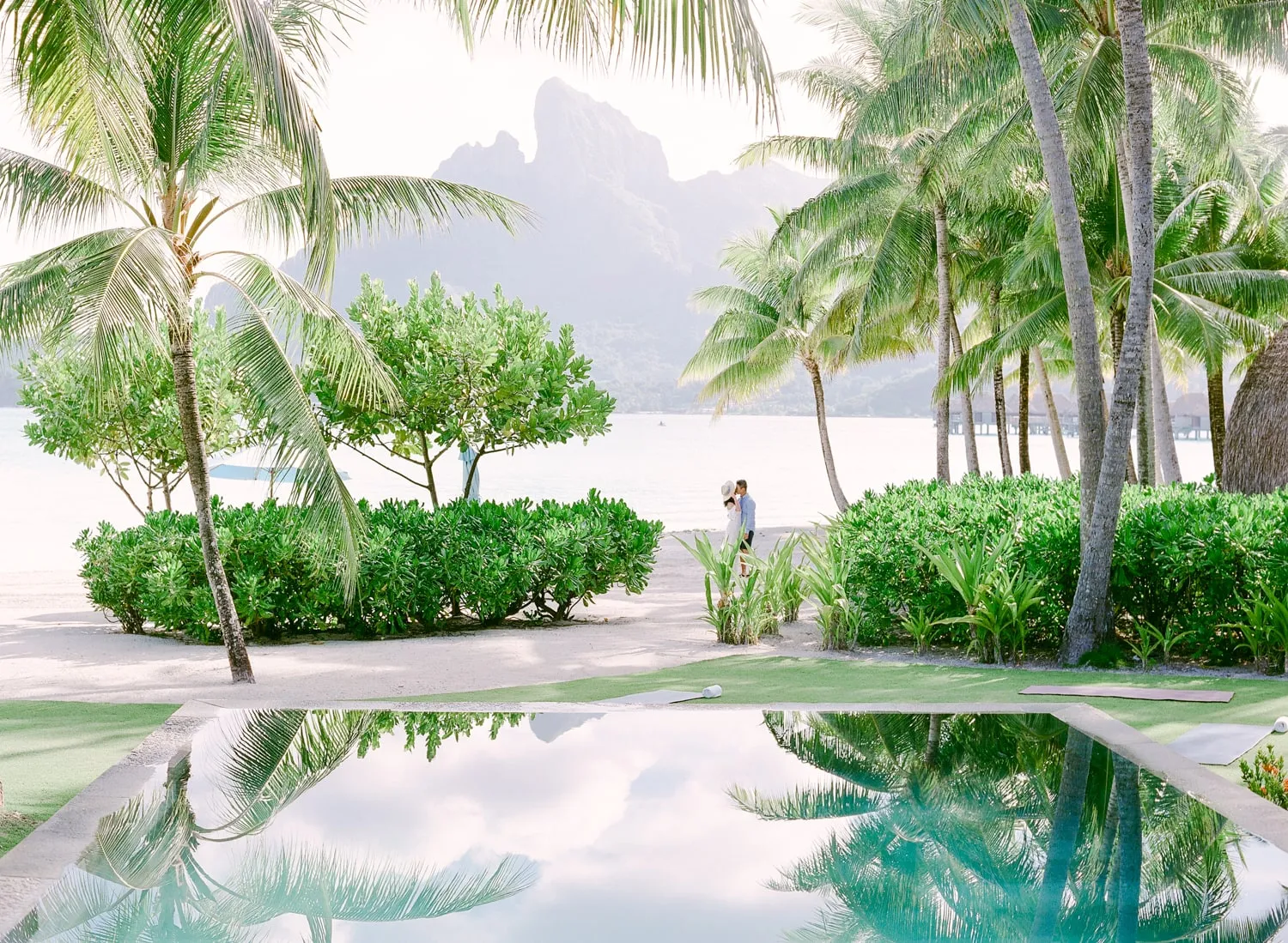 4323 bora bora overwater bungalows