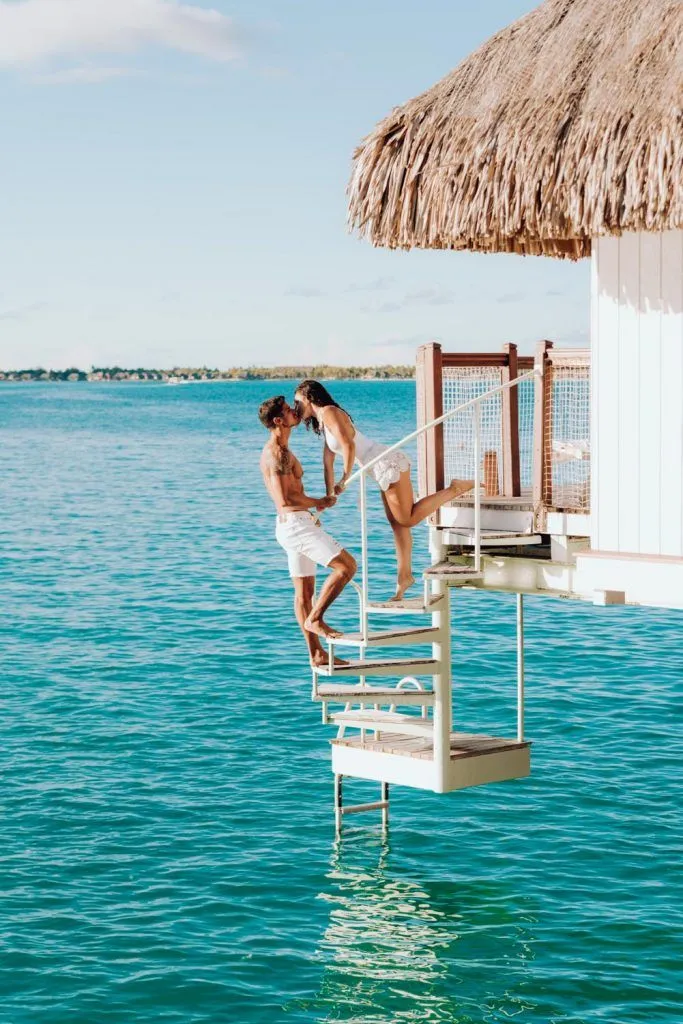 4323 bora bora romantic dinner