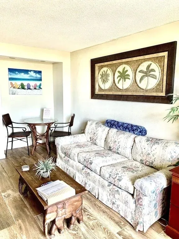 4367 orlando honeymoon suite dining