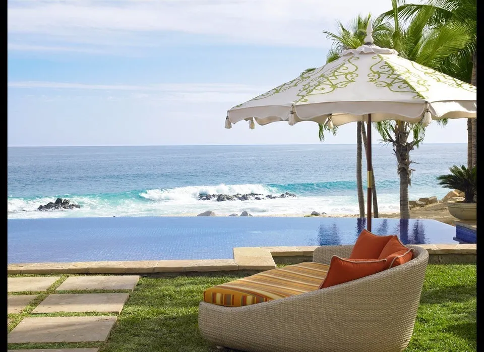 4371 honeymoon suite dining