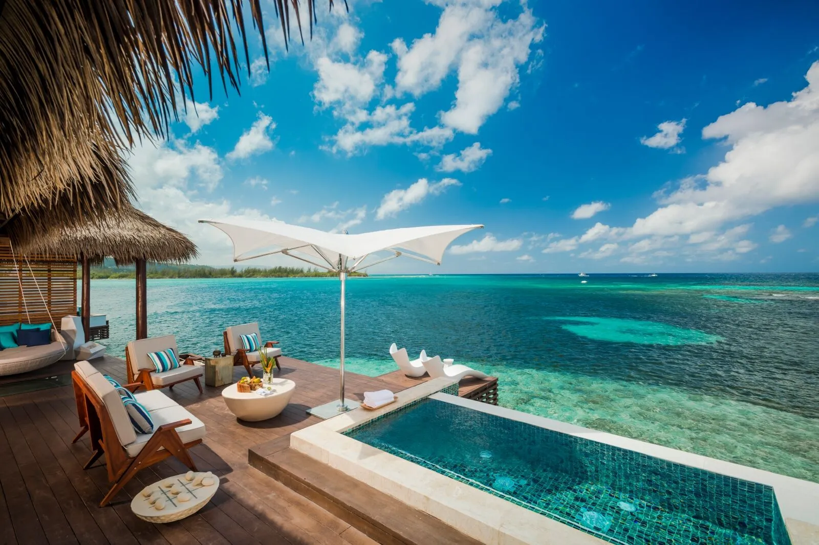 4388 romantic dining caribbean