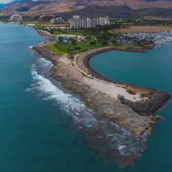 /img/4466-hawaii-honeymoon-cultural-experience.webp
